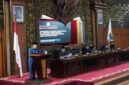 Gubernur Jambi, H Alharis sentil kepala OPD dan pejabat yang malas hadir pada paripurna