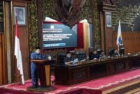 Gubernur Jambi, H Alharis sentil kepala OPD dan pejabat yang malas hadir pada paripurna
