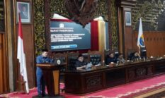 Gubernur Al Haris Murka! Banyak Kepala OPD Jambi Mangkir dari Rapat DPRD, Ancam Evaluasi dan Job Fit Agustus 2026