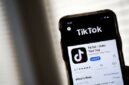 Tiktok hapus jutaan akun palsu