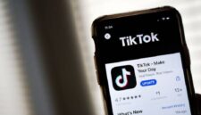Tiktok hapus jutaan akun palsu