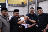 Wali Kota dan Wakil Walikota Sungai Penuh, Alfin-Azhar saat Sampaikan Pengantar KUA-PPAS 2027, Fokus pada Enam Prioritas Pembangunan Daerah