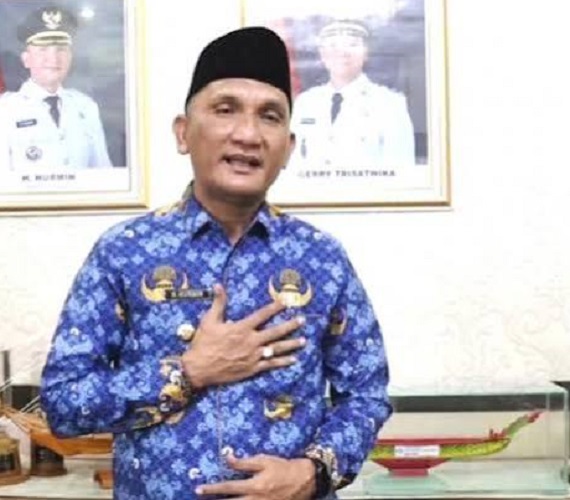 Bupati Sarolangun, H Hurmin pastikan pembayaran gaji ke 13 segera dilaksanakan