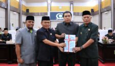 Wawako Sungai Penuh, Azhar Hamzah Sampaikan Pengantar Perubahan KUA-PPAS APBD Sungai Penuh 2026