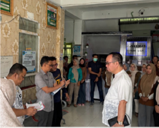 Kepala BKPSDM Sungai Penuh, Affan beserta jajaran saat menggelar sidak disalah satu OPD di Sungai Penuh