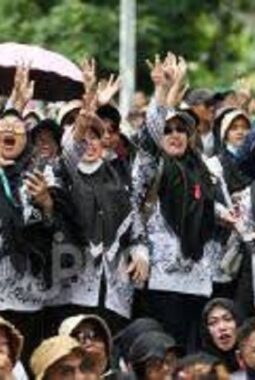 Pemerintah Buka Jalan Guru PPPK Jadi PNS 2027, Ini Ketentuan yang Perlu Disiapkan
