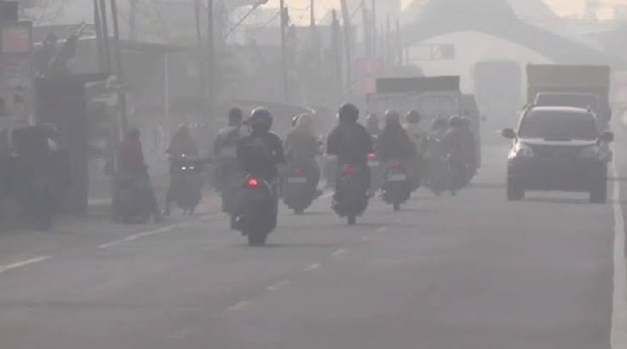 Kualitas udara di Jambi semakin mengkhawatirkan akibat kabut asap
