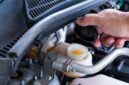 Waktu ideal mengganti minyak rem mobil