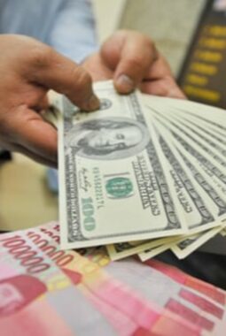 Rupiah Tertekan 6,11% Sepanjang 2026, Kurs USD/IDR Capai Rp17.755