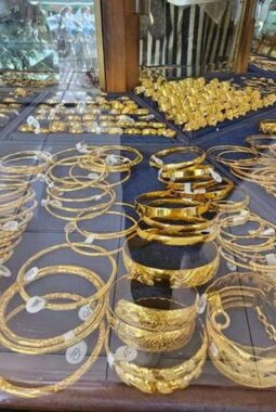 Harga Emas Perhiasan Hari Ini 7 Oktober 2026: 24 Karat Tembus Rp2 Jutaan, Cek Sebelum Beli atau Jual